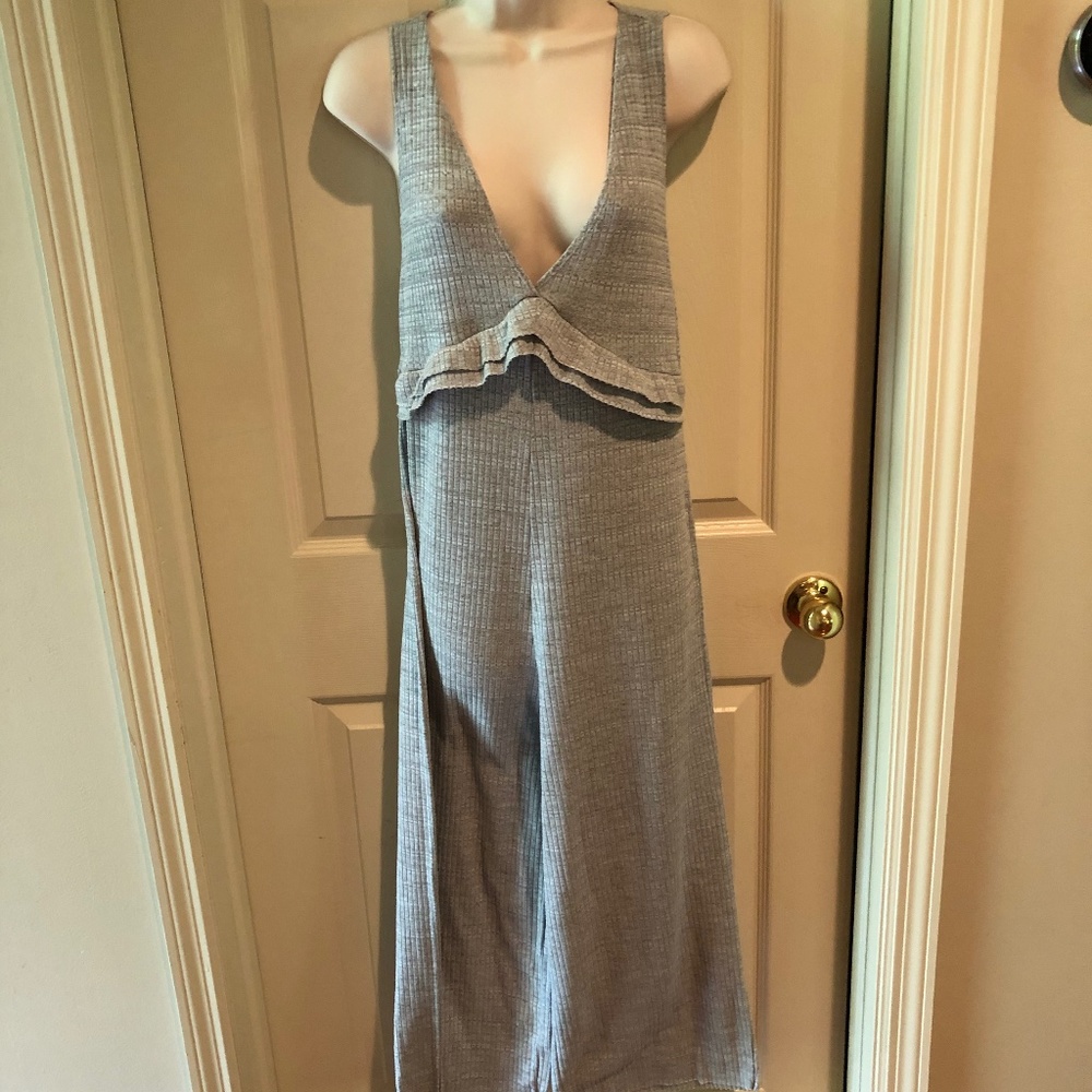 ZARA TRAFALUC SLEEVELESS KNIT JUMPSUIT GRAY MED